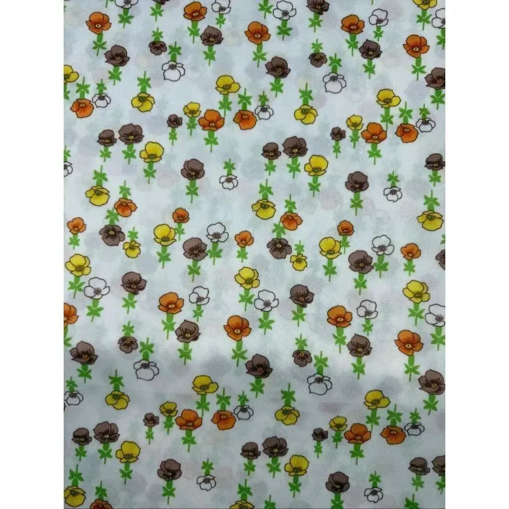 Vintage 1970s Fabric Flower Power 60x62” Mod MCM Groovy